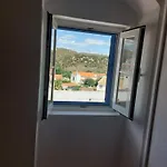 Blue Dragon River House *