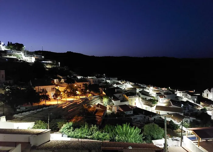 Blue Dragon River House 펜션 Odeleite