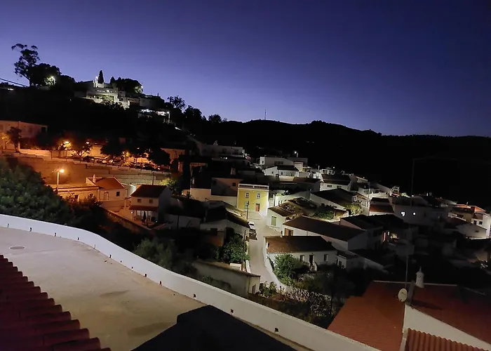 펜션 Blue Dragon River House *