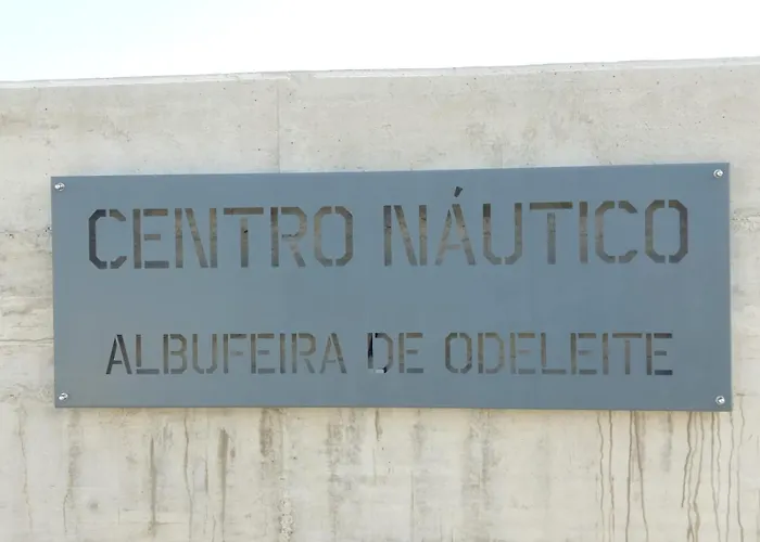 Blue Dragon River House 펜션